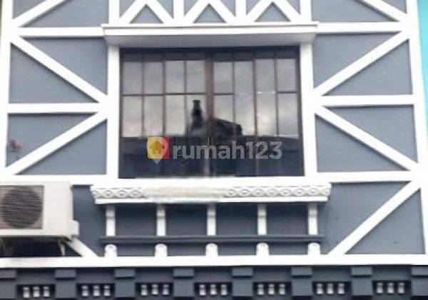 Ruko 2 Lantai Siap Pakai Di Kota Wisata - Cibubur 1