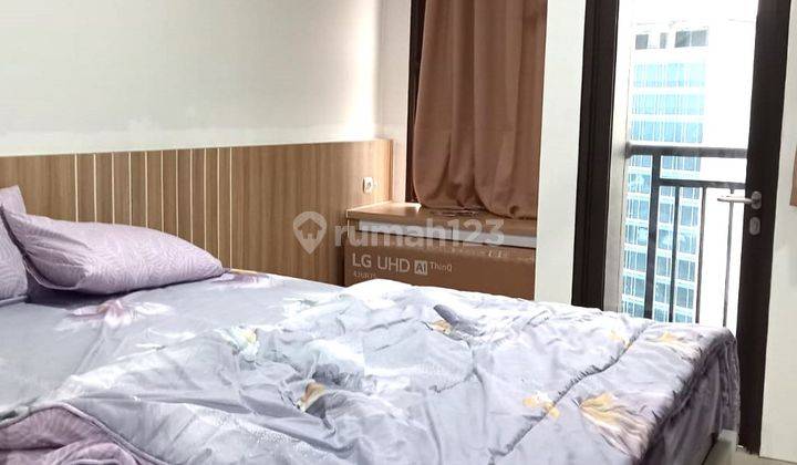 Apartment 1 Bed Room Full Furnished Di Transpark Cibubur 2