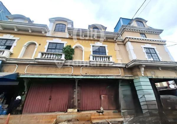 Ruko Gandeng 3 Hook di Kota Wisata, Cibubur, Gn. Putri, Bogor. Ruko Gandeng 3 Hook di Kota Wisata, Cibubur, Gn. Putri, Bogor.