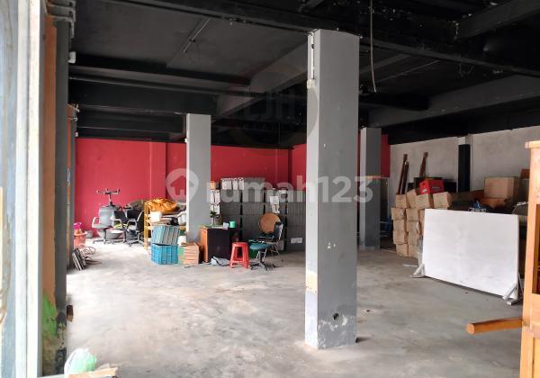 Ready-to-Use 2-Story Shop House in Times Square Cibubur Shopping Area, Jatisampurna, Bekasi 2