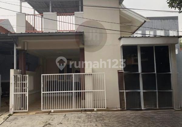 Ready-to-Occupy House in Cibubur, Gn Putri, Bogor. Ready-to-Occupy House in Cibubur, Gn Putri, Bogor.