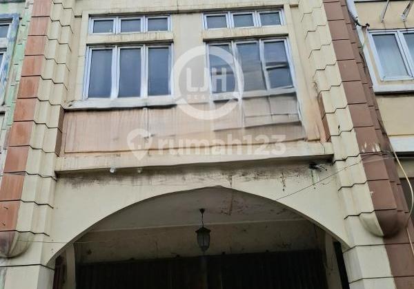 2-Storey Shophouse, Good Position, Suitable for Office in Citragran, Cibubur. 2