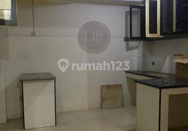Rumah Siap Huni Di Cibubur, Gn Putri, Bogor. 2