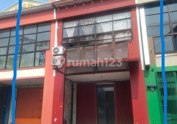 Ruko Siap Pakai Di Cibubur, Gn Putri, Bogor.