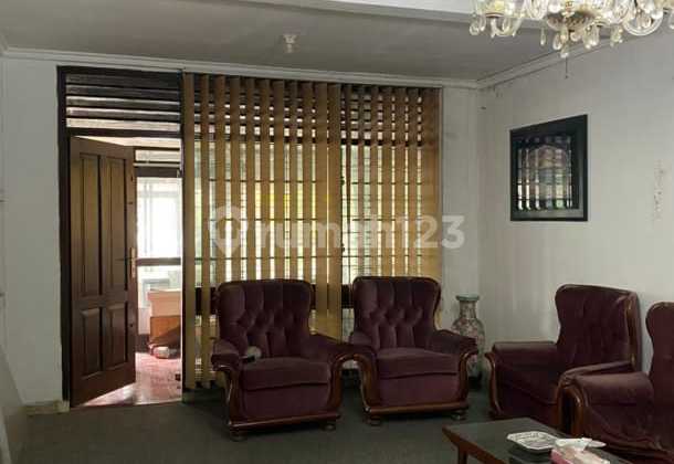 Rumah Terawat Di Dago Mainroad  2