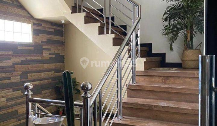 Dijual Ruko Bagus di Terusan Jakarta Mainroad 3 Lantai 3