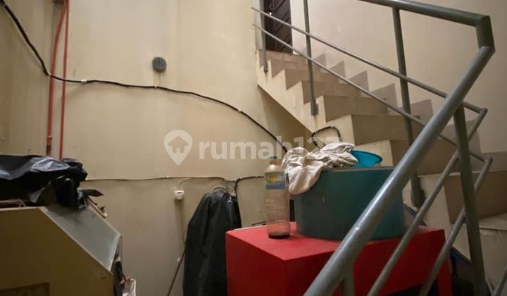 2-Story House in Batununggal Indah Complex, Bandung 2