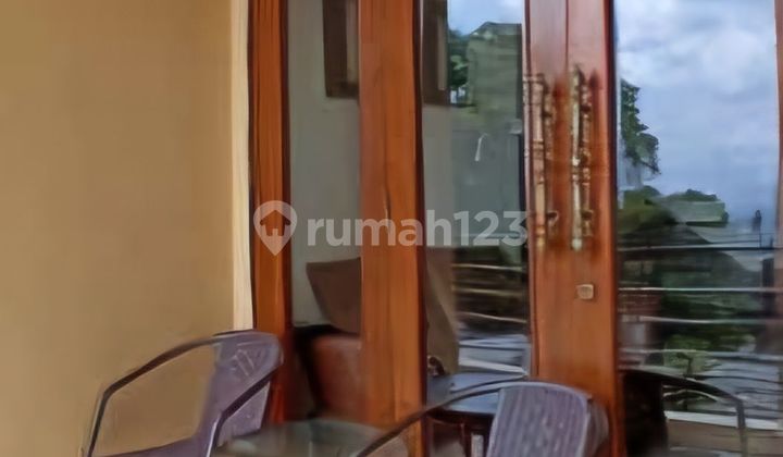 3-Storey House in Dago Pakar with Front and Back Garden 2