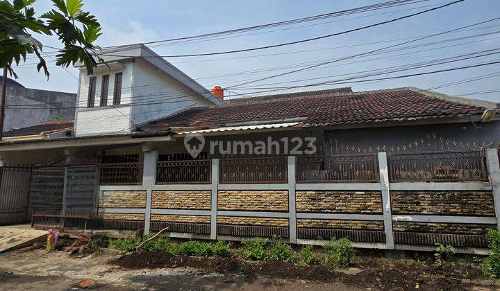 Rumah di Taman Kopo Indah 1, bisa untuk Gudang  1