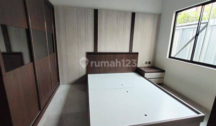 Dijual Rumah 2 Lantai dalam Komplek Sayap Pasteur 2