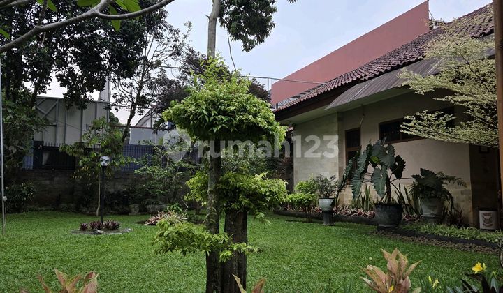 Rumah Asri Terawat Di Sayap Sukajadi Semi Furnished 1