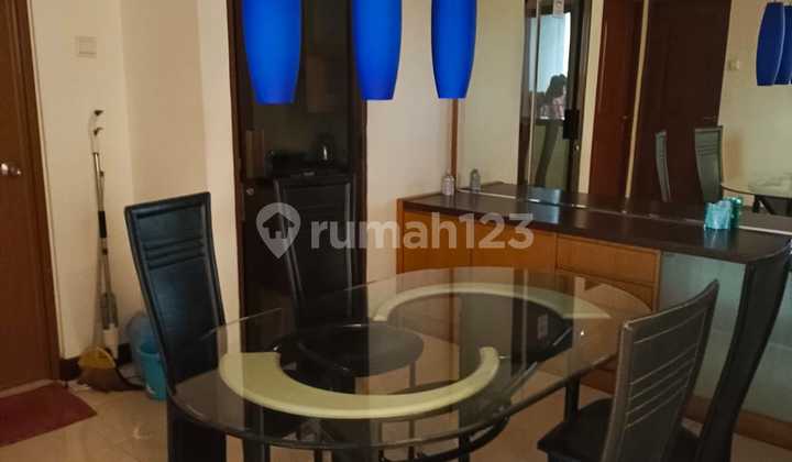 Apartemen Majesty 3 Kamar Tidur Furnished