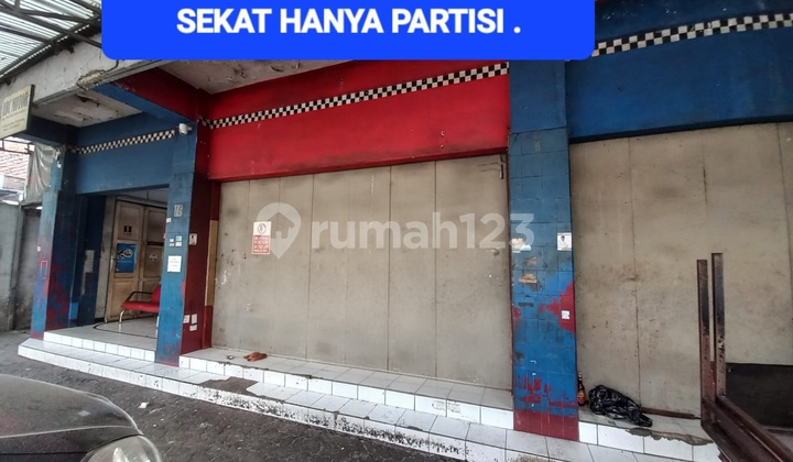 Disewakan Ruang Usaha, Rukan Strategis di Pajajaran Bandung