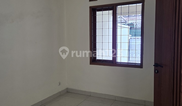 Disewakan Rumah Pusat Kota Sayap Moch Toha Nyaman Dan Tenang 2