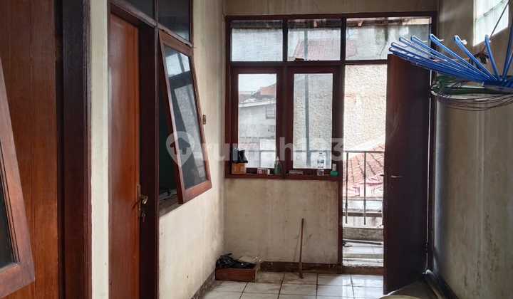 Rare Quick Sale House on Sayap Jalan Peta Bandung