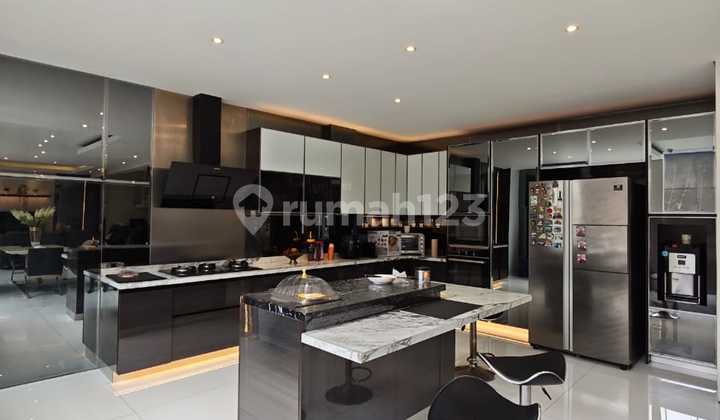 Rumah Lux 2 Lantai Mekar Wangi Exclusive Cluster