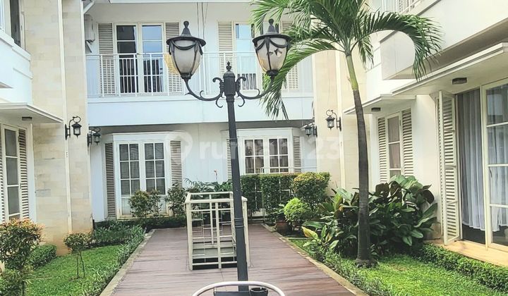 Rumah Modern Cluster Strategis di Cilandak Barat Dekat Cipete