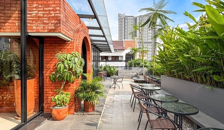 Ruang Usaha Cantik Kondisi Bagus Lokasi Antasari Raya, Cilandak