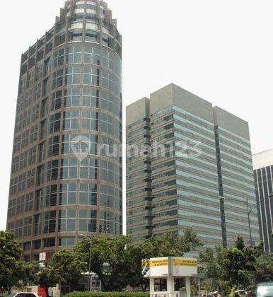 Kantor di Menara Sudirman, Jakarta semi furnished
