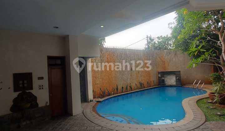 Rumah Berkonsep Villa Dengan Countur Tanah Apik Di Benda, Kemang 2