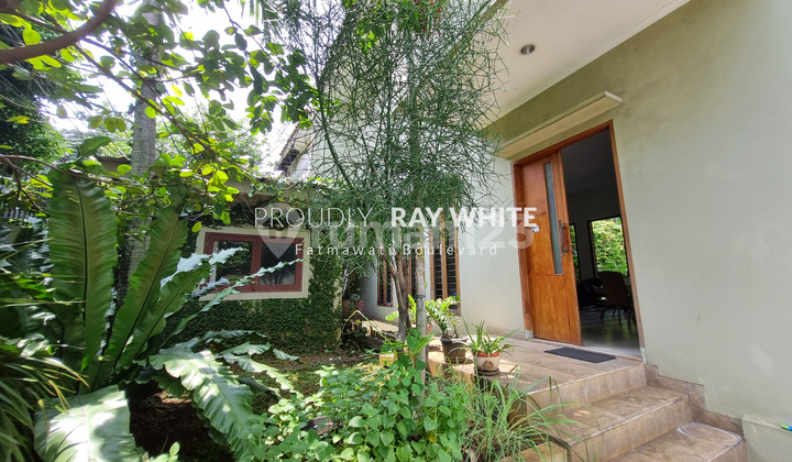 Rumah Minimalist Modern Siap Huni Lokasi Strategis Dekat Citos 2