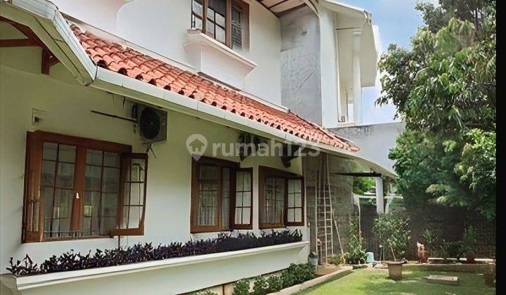 Rumah asri dalam cluster one gate villa delima lebak bulus dekat mrt  1