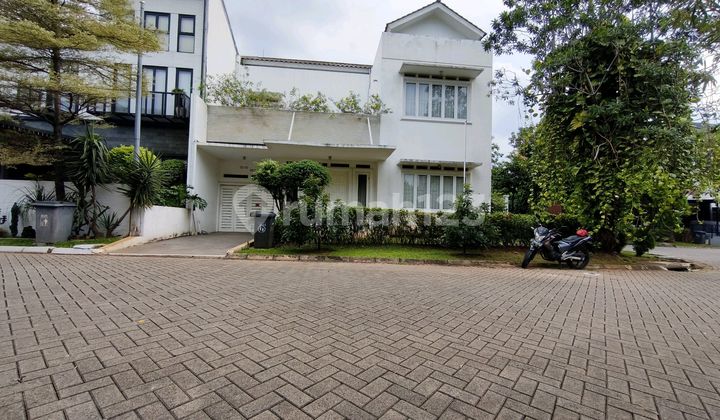 Rumah Asri Dalam Komplek Dekat MRT Lebak Bulus