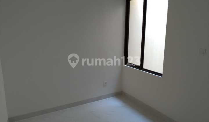 Rumah Brand New di Lavon Suvarna Sutera Tangerang 2