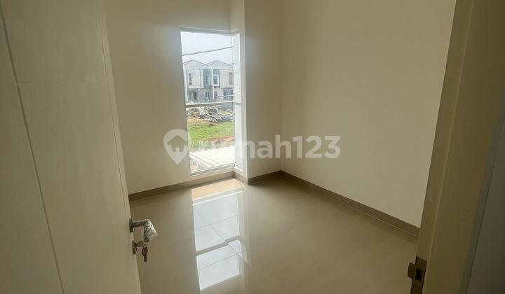 For Quick Sale Brand New Royal Living Sepatan House 6x13 For Quick Sale Brand New Royal Living Sepatan House 6x13