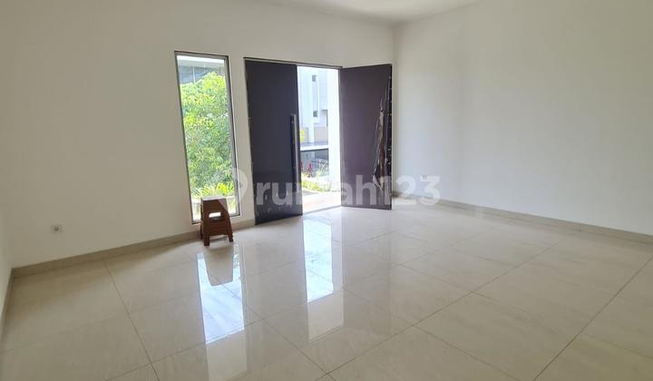 House For Sale: Cluster Symphony Golf Island Pik 2 Jakarta Utara 2