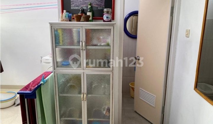 For Sale Large 2-Story House + Bonus 4-Door Rental Unit 2