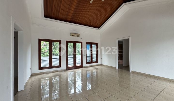 BSD The Green Cluster Vineyard Attached House with a spacious garden 2