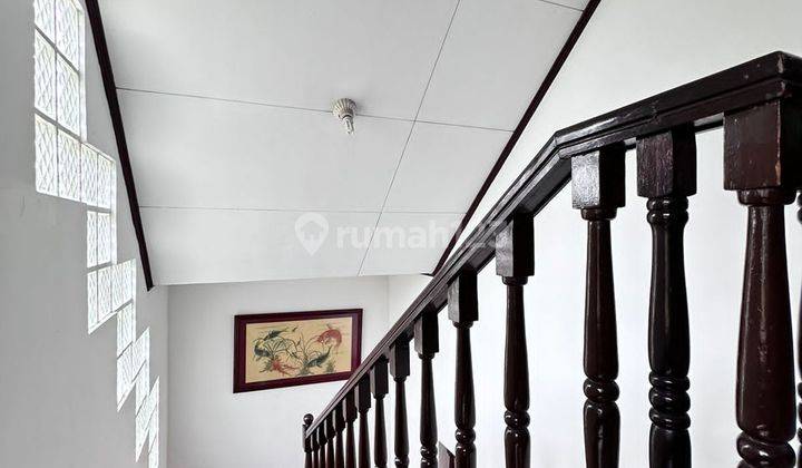 Rumah Hook Terawat Siap Huni Lokasi Premium Di Jakarta Selatan  2