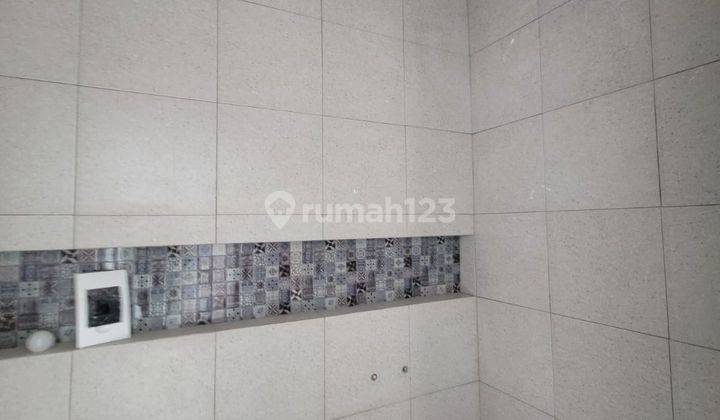 Rumah Baru 2 Lantai Kondisi Fresh di Graha Raya Bintaro 9751 gb 5