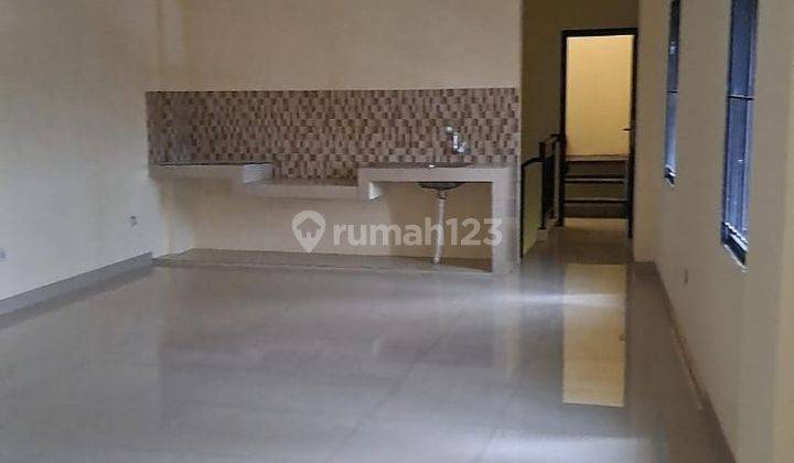 Ruko Dijual Cepat 3 Lantai Akses Strategis di Depok UT-13547 2