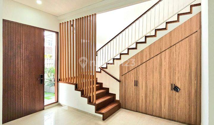 Rumah Modern 2 Lantai Siap Huni di Kucica Bintaro Lr 14288 2