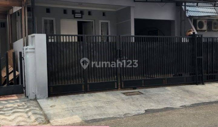 Rumah 2 Lantai Dekat Jalan Utama di Sektor 2 Bintaro Jaya Sc13863 1