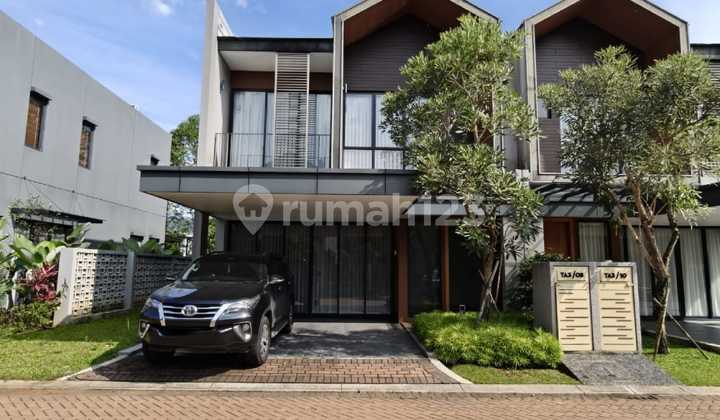 Rumah Modern Tropis Siap Huni Harga Bagus di The Sanctuary Sentul