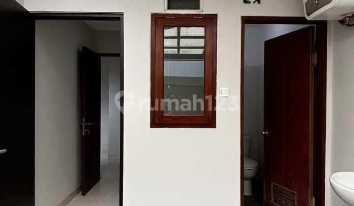 Rumah Nyaman Siap Huni dalam Cluster Emerald Bintaro | KH 2