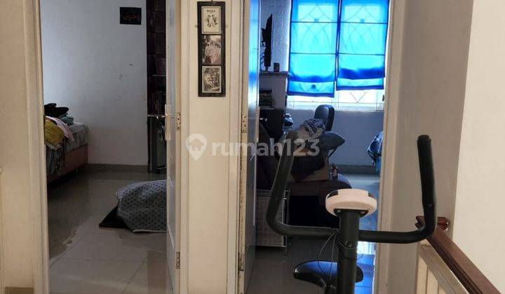 Rumah 2 Lantai Dekat Jalan Utama di Sektor 2 Bintaro Jaya Sc13863 2