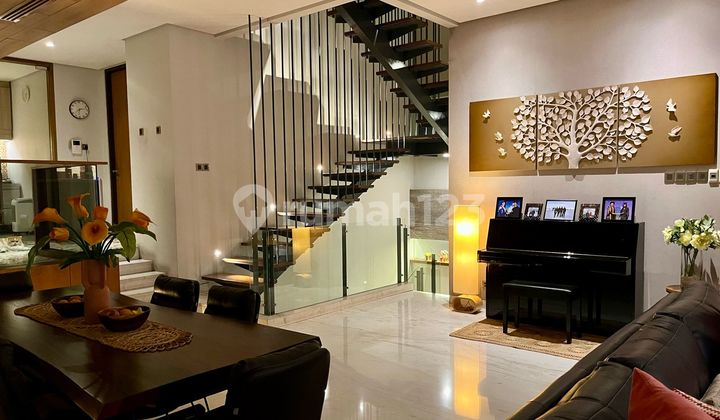 Rumah Nyaman Huni Desain Mewah Dengan Kolam Renang Cantik Di Sektor 9 Bintaro Jaya 0465 2