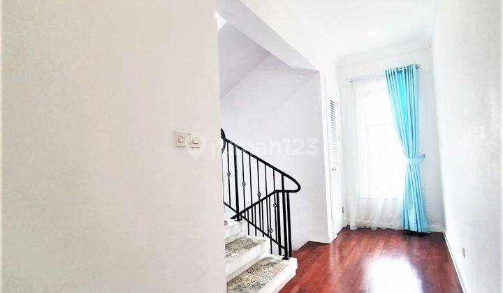 Rumah Cantik Berkualitas di River Park Sektor 8 Bintaro Fn 9734 m 3