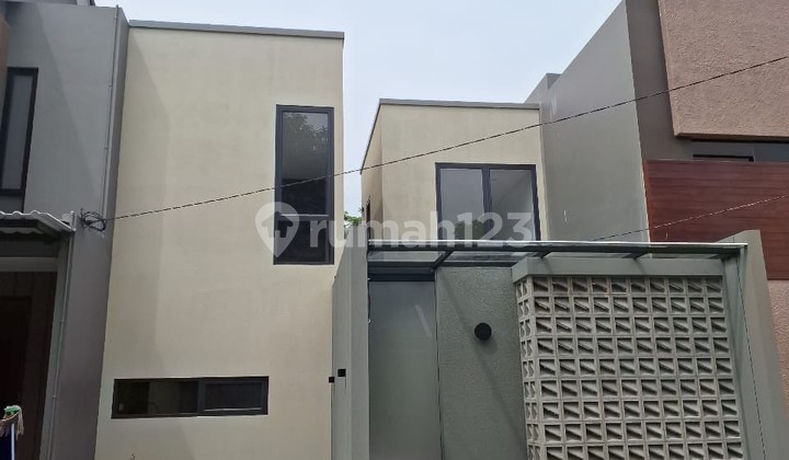 Dijual rumah minimalis modern siap huni di Serpong Garden BSD Tangsel 0014fj mi
