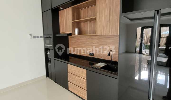 Rumah Cantik, Ada Swimming Pool DiCluster Elit Bintaro Jaya Sektor 7 2