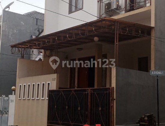 Rumah Minimalis bagus dan nyaman di Bintaro siap huni 0116