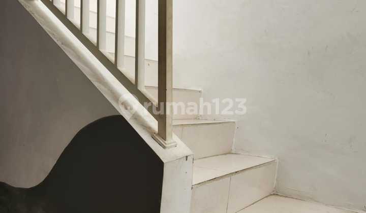 Jual Cepat rumah nyaman 2 lantai lokasi strategis di Graha Bintaro 11984 2