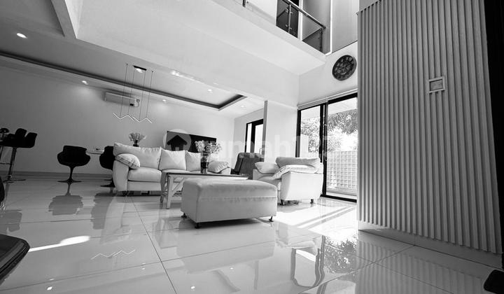 Rumah Cantik, Kebayoran Symphony Bintaro Sektor 7 (IA) Rumah Cantik, Kebayoran Symphony Bintaro Sektor 7 (IA)