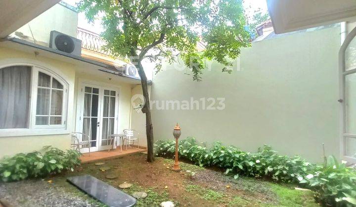 Dijual Murah Rumah Dengan Halaman Luas Di  Bintaro Jaya Tangsel 1