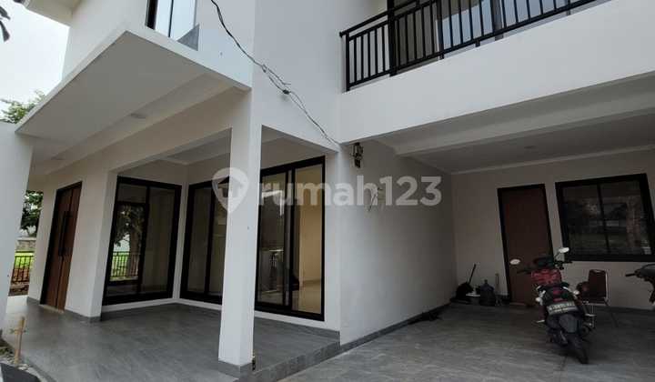 Rumah Brand New siap Huni di Lokasi strategis Bintaro sektor 5 11273