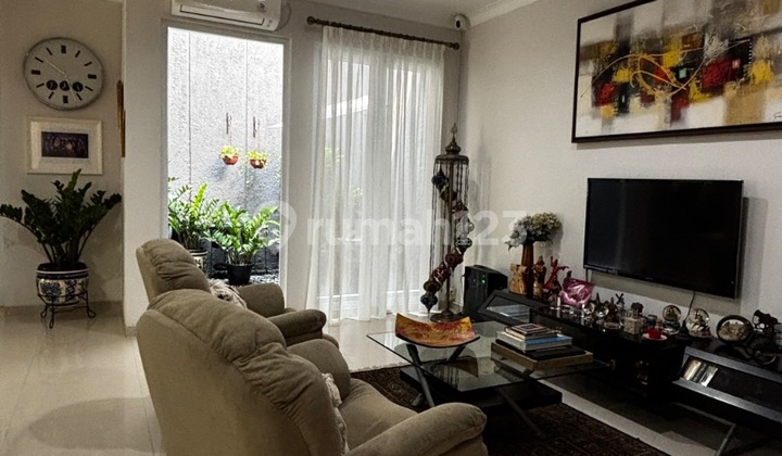 Dijual Rumah Hunian Nyaman di Kucica Sektor 9 Bintaro Sp 0674 2